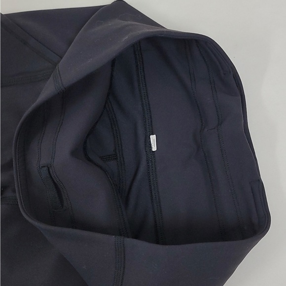 NWOT Lululemon align sold out Invigorate high rise crop 23” size 4 - Picture 5 of 8